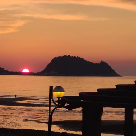 Apartamento Pilartxo Zarautz Bagian luar foto